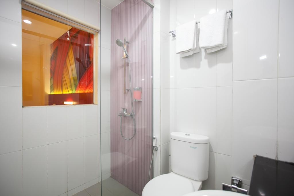 Reddoorz Near Hawaii Water Park Hotell Malang Exteriör bild