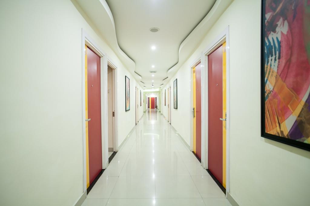 Reddoorz Near Hawaii Water Park Hotell Malang Exteriör bild